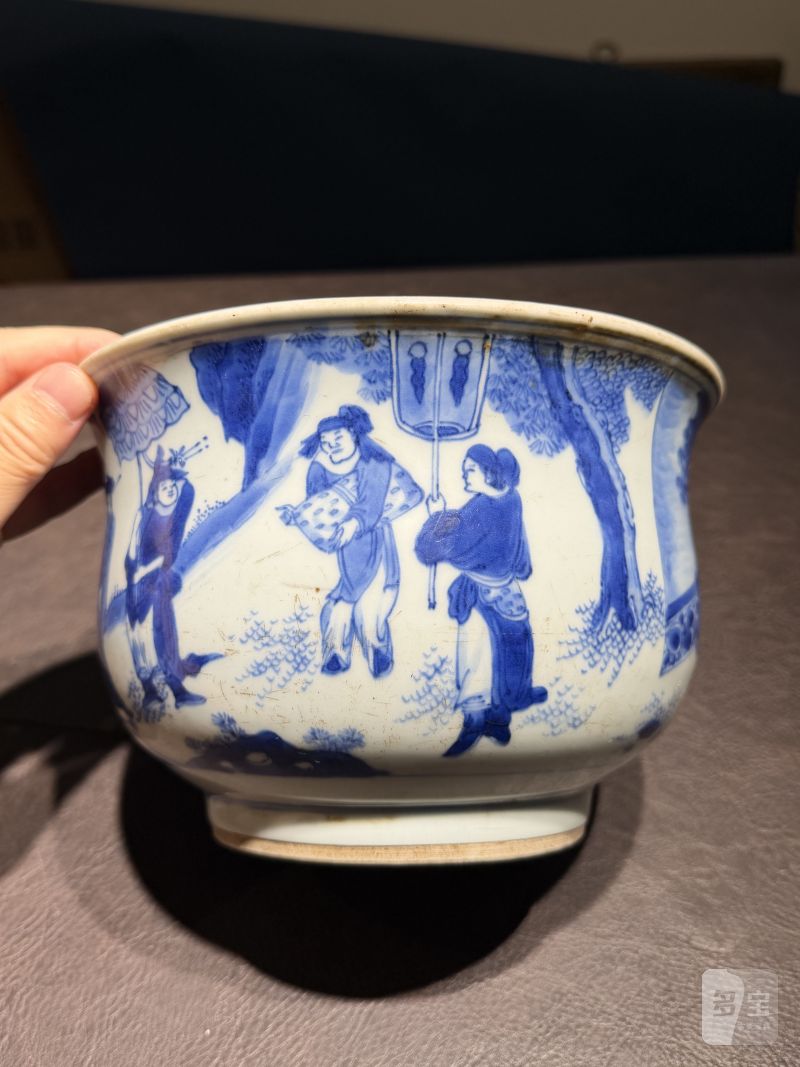 明崇祯 青花“丙吉问牛”人物图钵式炉 - 图8